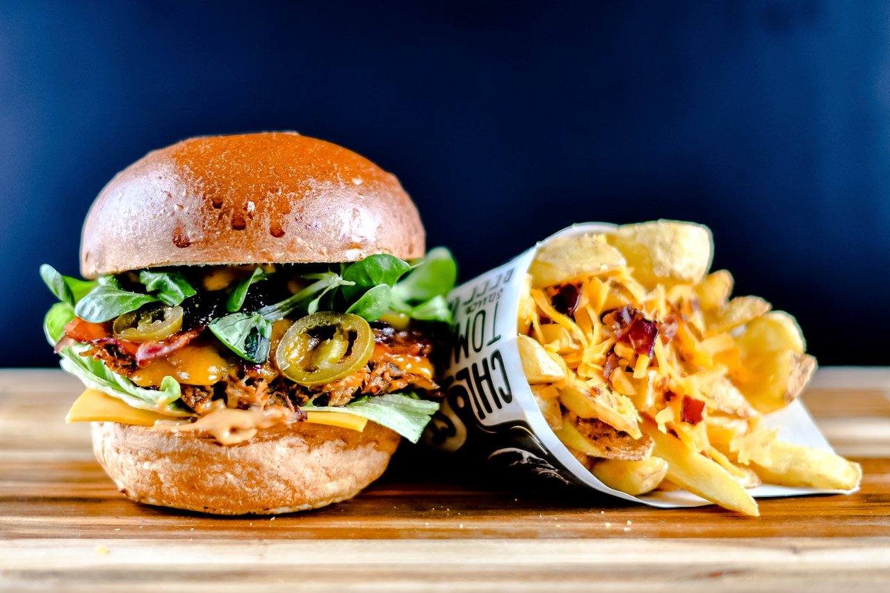 Focus Fusion: Wraps And Burgers Unite